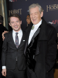 Ian McKellen - 'The Hobbit An Unexpected Journey' New York Premiere benefiting AFI at Ziegfeld Theater in New York - December 6, 2012 - 28xHQ Yv6Pst4h