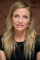 Cameron Diaz - My Sister's Keeper press conference portraits by Vera Anderson (Los Angeles, June 7, 2009) - 10xHQ Z7ut8nzm